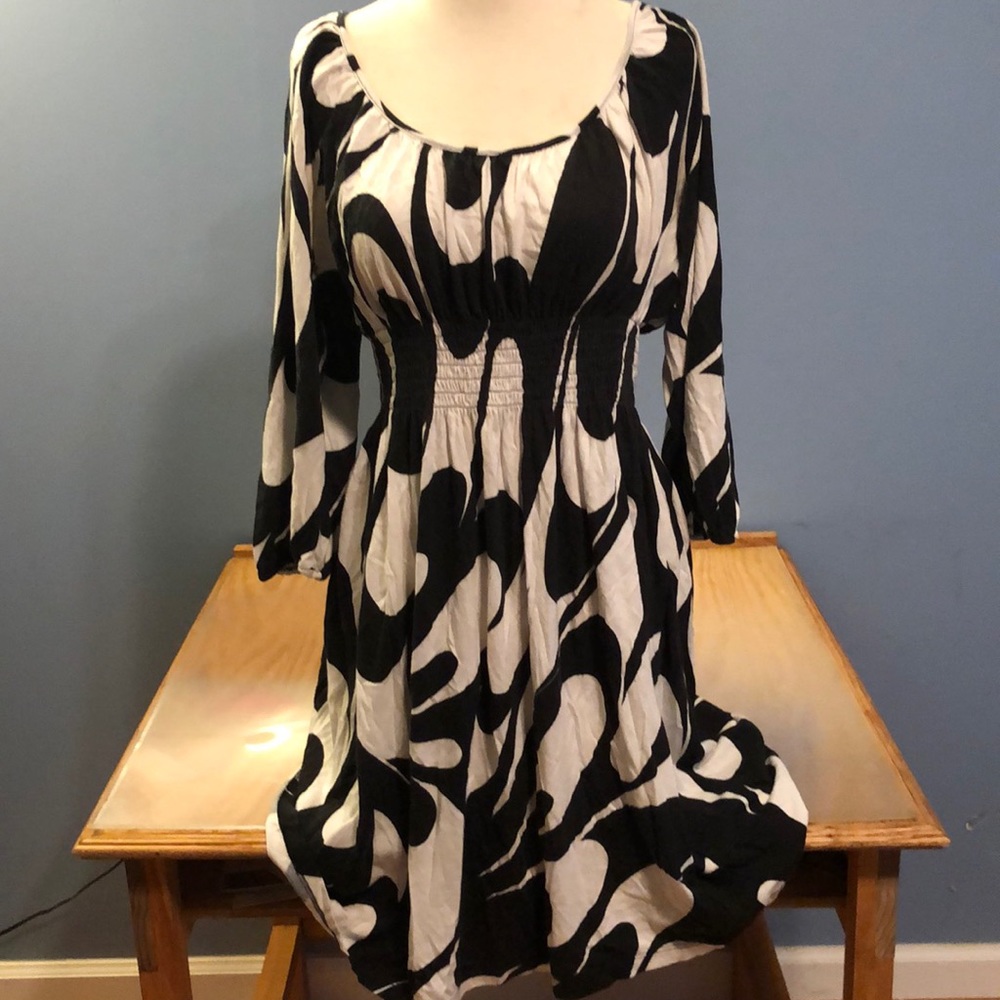 Michael Kors black and white dress Large